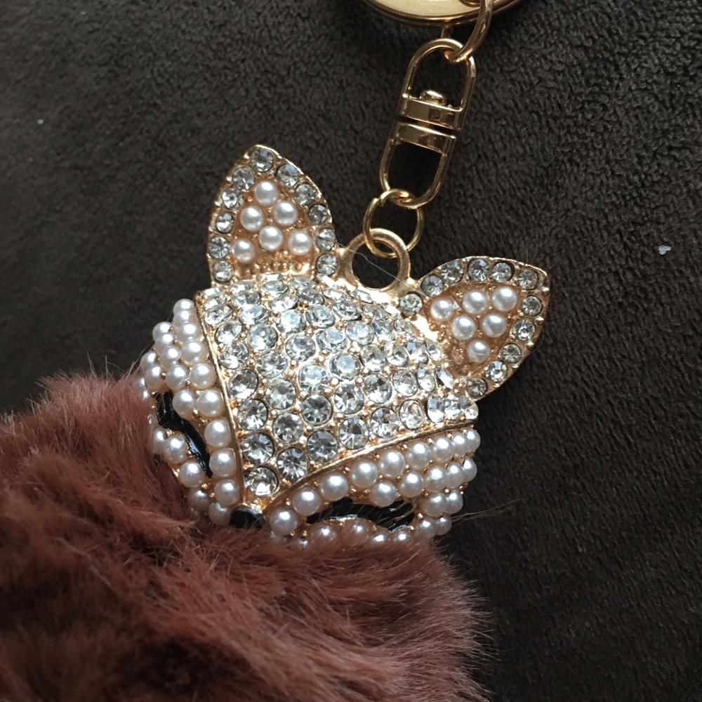 Rhinestone Fox Furry Pom Pom Pearl Keychain Purse - Picture 2 of 4